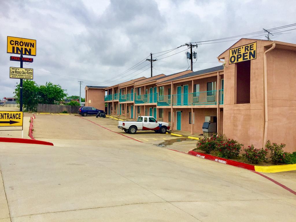 Crown Inn Grand Prairie Extérieur photo