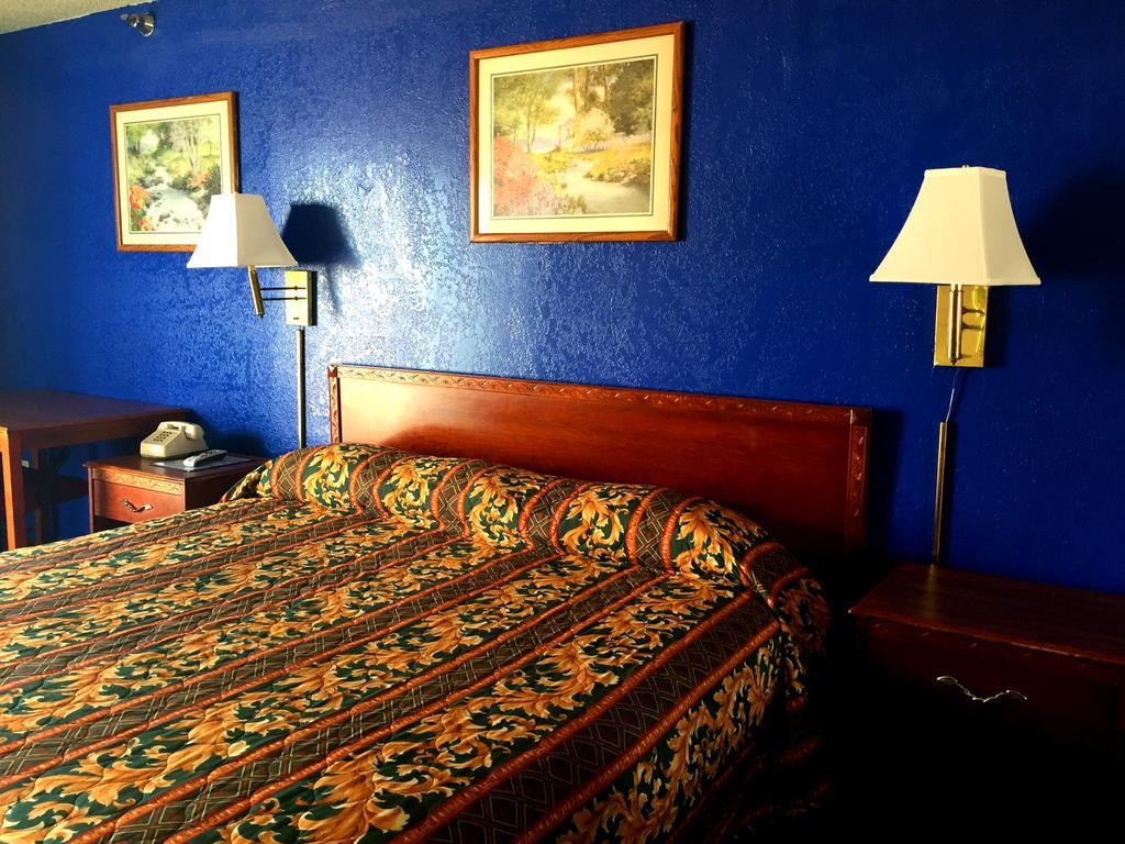 Crown Inn Grand Prairie Extérieur photo