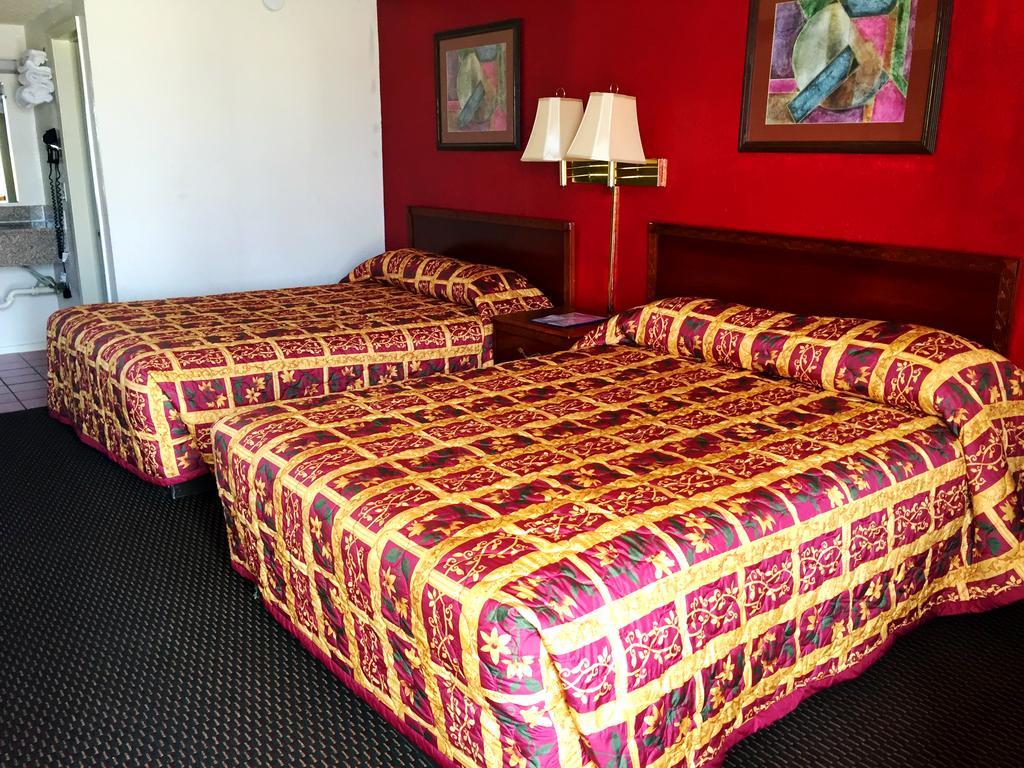 Crown Inn Grand Prairie Extérieur photo