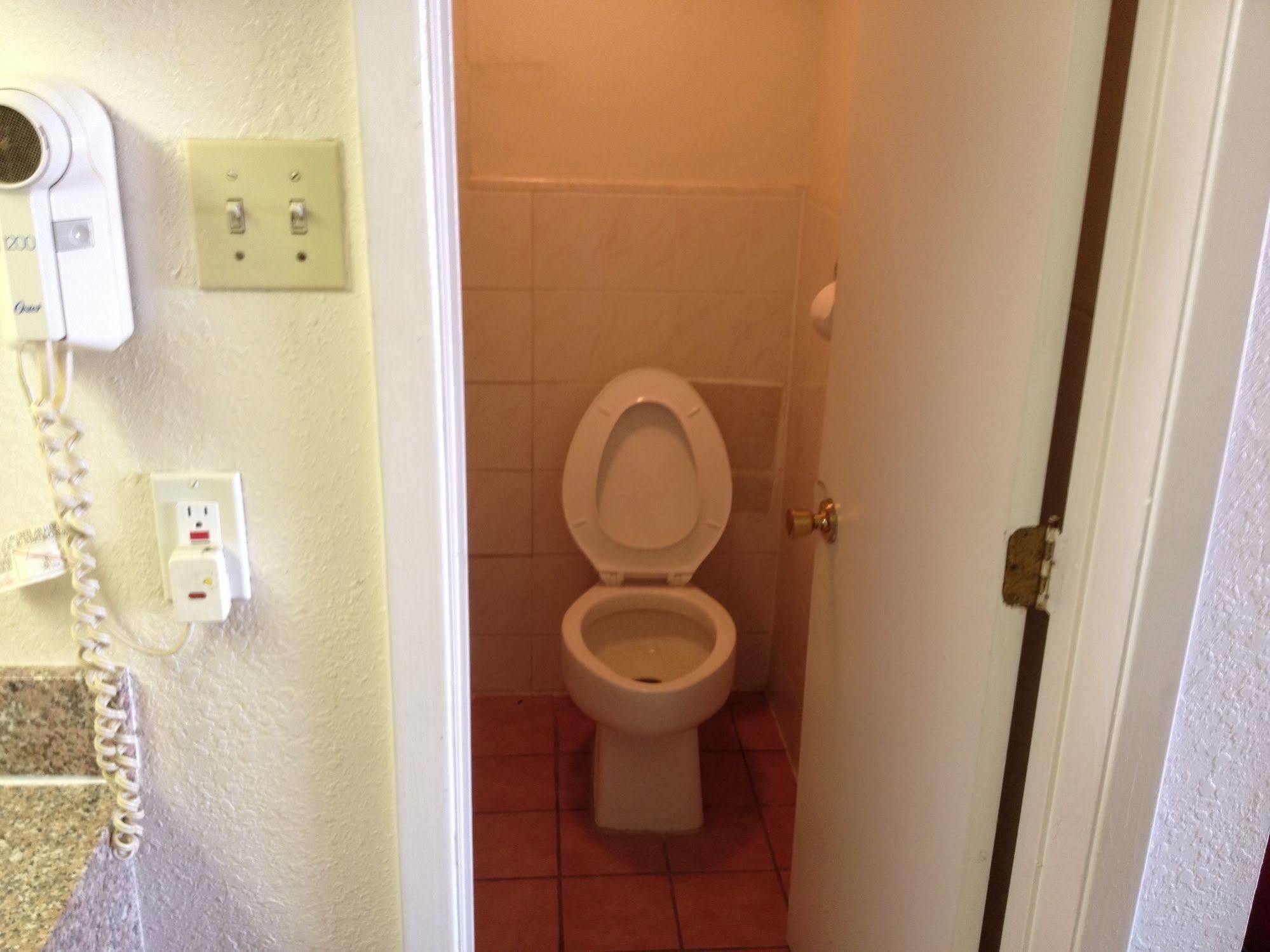 Crown Inn Grand Prairie Extérieur photo